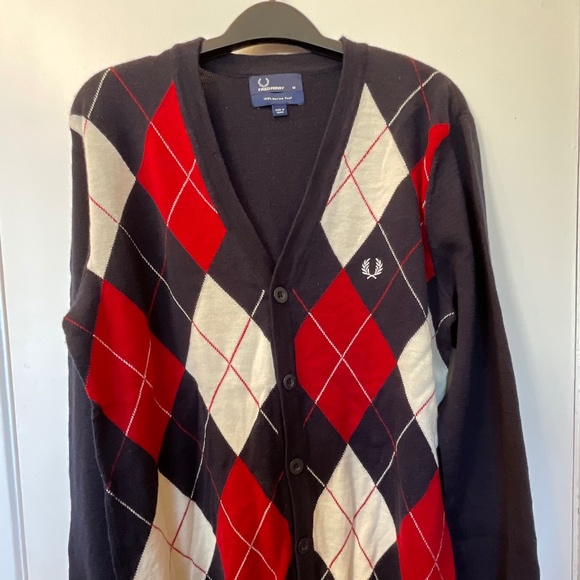 Brand New Fred Perry long sleeves cardigan. Unisex. - Picture 1 of 4